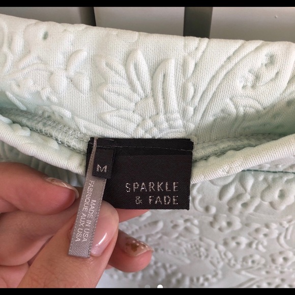 Skirt - Picture 3 of 3